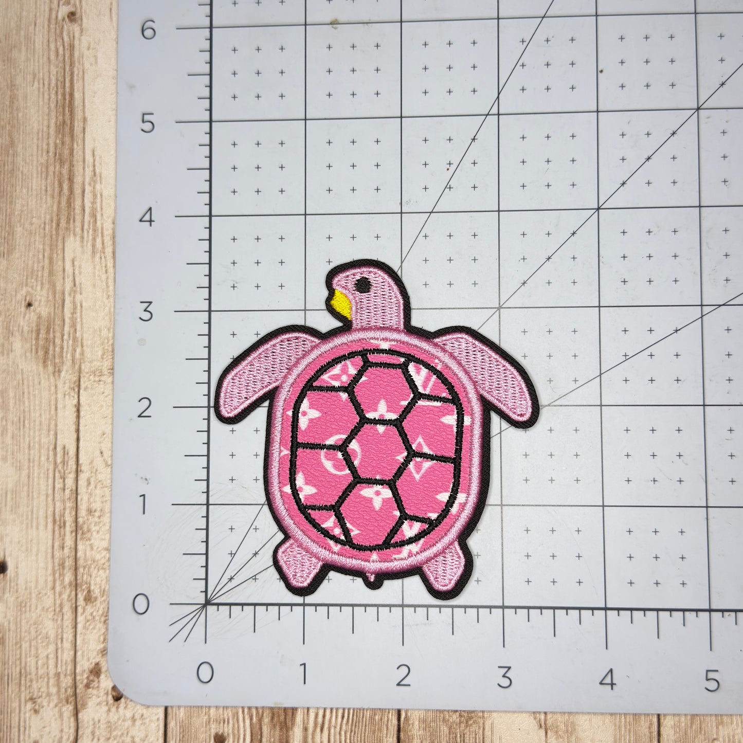 LL905 - Turtles - Multiple Colors